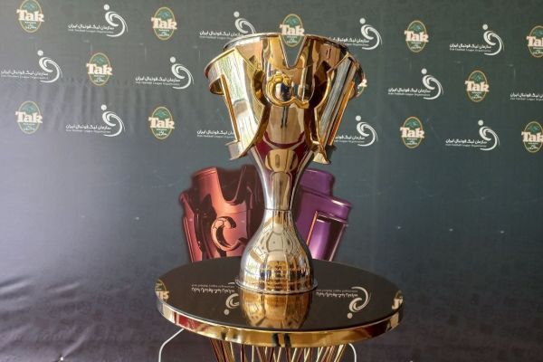  مراسم اهدای جام قهرمانی تراکتور در اهواز برگزار می‌شود