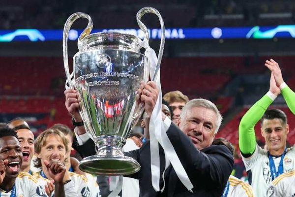 تمام جامهایی که کارلتو برای رئال مادرید به ارمغان آورد