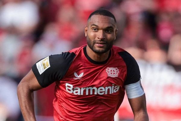 عقب افتادن بارسلونا از بایرن مونیخ در راه جذب کاپیتان تیم ژابی آلونسو