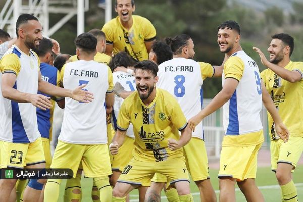 فرد البرز قهرمان لیگ دسته دوم شد