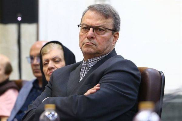  اسدی  در انتشار ویس‌هایم بی‌اخلاقی شد  استقلال باید اول باشد