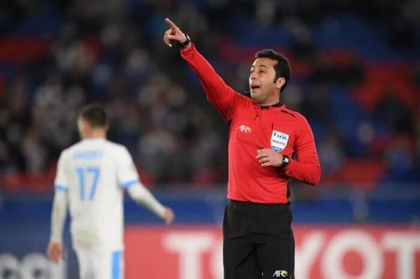 سوت بازی فلسطین و عمان در دست بنیادیفر