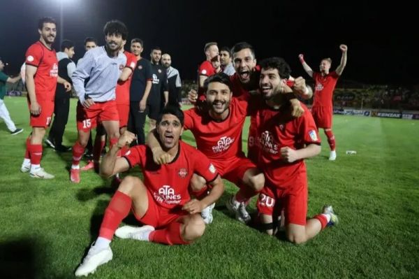  میهمانان عجیب جشن تراکتور  از بازیگر سریال ستایش تا مدیرعامل اسبق استقلال