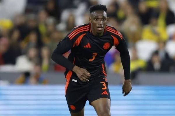  تمایل لیورپول به جذب مدافع کلمبیایی بولونیا