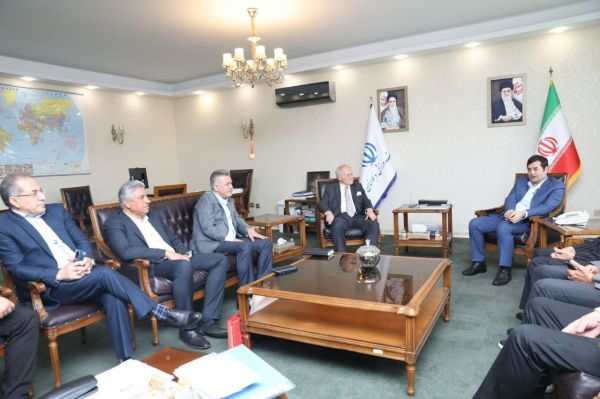 دیدار تعدادی از پیشکسوتان فوتبال با وزیر ورزش