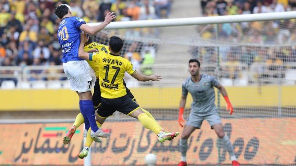 استقلال و سپاهان در اردیبهشت ماه؛ سوت پایان ویدیو