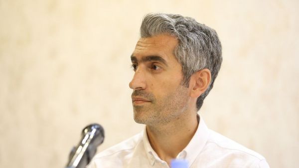  جباری  دلخورم اما الان زمان حرف زدن نیست