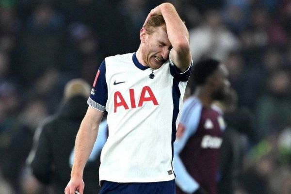 تایید غیبت طولانی ستاره سوئدی تاتنهام