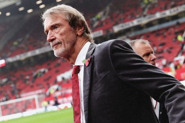  افت شدید سرمایه مالک منچستریونایتد پس از خرید سهام این باشگاه