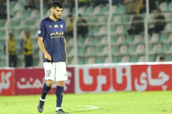  درخواست آرش برهانی از زارع؛ پرسپولیس نه، به استقلال برگرد