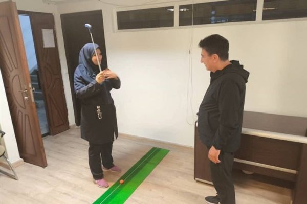  قلعه‌نویی گلف‌باز شد