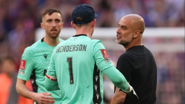 فاش شدن دلیل درگیری گلر کریستال پالاس با گواردیولا