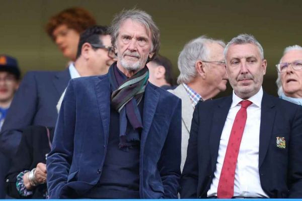  مالک منچستریونایتد به تیم زنان باشگاه اهمیتی نمی‌دهد