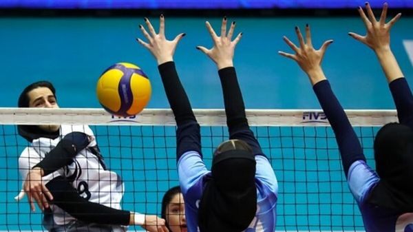  امیدواری‌ها به تیمداری تراکتور در والیبال بانوان   ویدیو