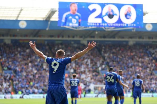 افسانه لسترسیتی؛ ۵۰۰ بازی، ۲۰۰ گل