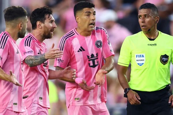 انتقاد مسی از داور مسابقه قوانین را نمیدانست