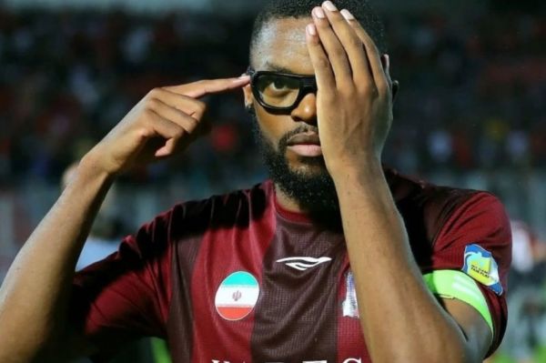 یامگا از هواداران نساجی خداحافظی کرد عکس