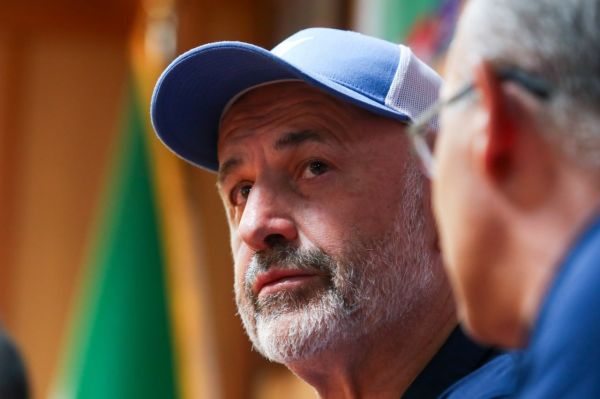  بوژوویچ  کسی در زمین فوتبال کشته نمی‌شود