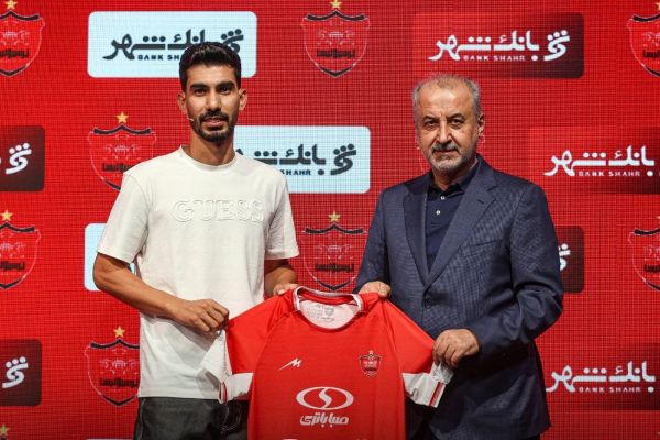 سپاهان از خرید جدید پرسپولیس شکایت میکند