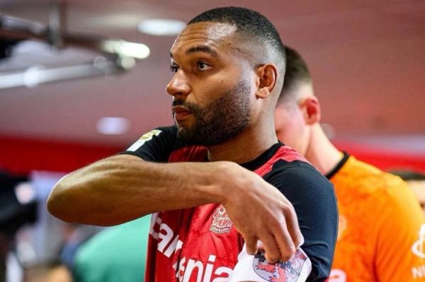  توافق شخصی کاپیتان بایرلورکوزن با قهرمان بوندسلیگا