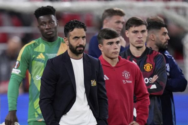 اگر از نظر شما مناسب نیستم، نمیمانم؛ صحبتهای عجیب آموریم پس از شکست در فینال