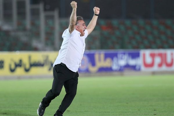  نقدی بر جمله مشترک مربیان ایرانی؛ یا قبول نکنید، یا منت نگذارید