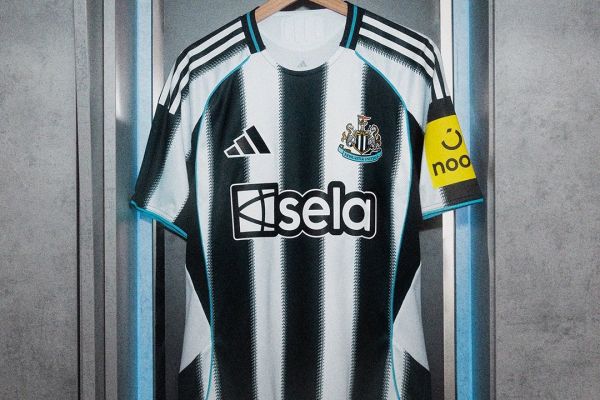 عکس؛ رونمایی از پیراهن جدید قهرمان جام اتحادیه انگلیس