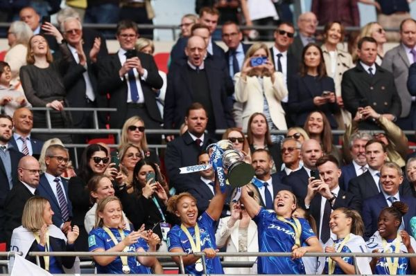  پادشاه جام‌ها در چلسی هم درخشید