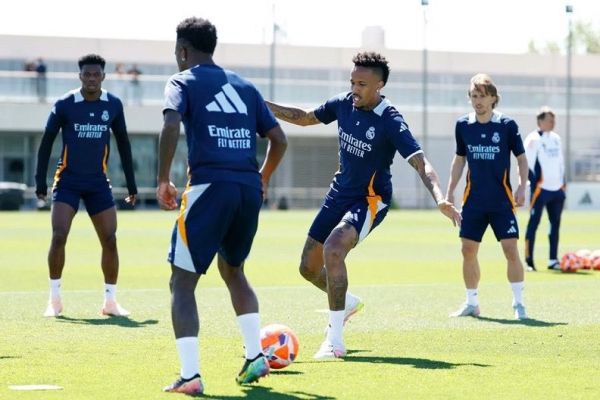 بازیکنی که پس از ماهها به تمرین رئال مادرید برگشت عکس