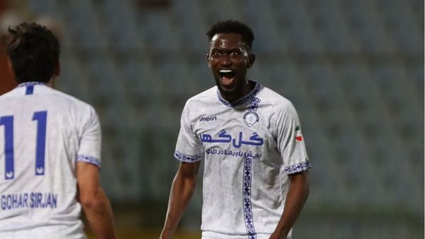  دسته‌گل جدید بایناما؛ گل‌گهر همچنان از او می‌خورد