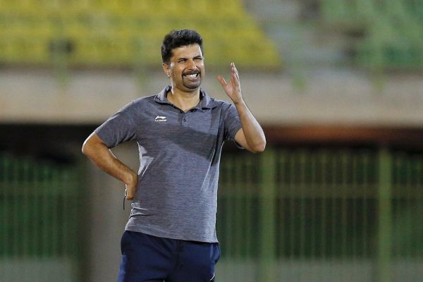  مذاکره فدراسیون با حسینی برای هدایت تیم امید