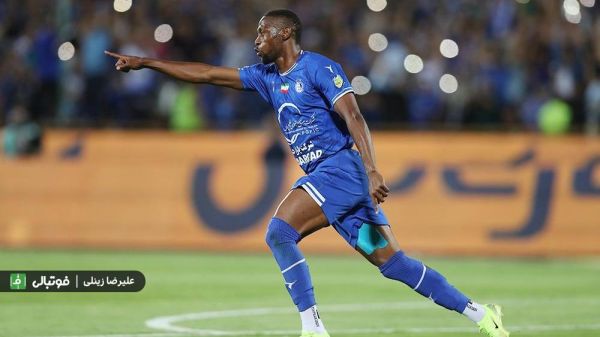 خوشحالی خاص مسعود جوما؛ کانر مکگرگور کنیایی