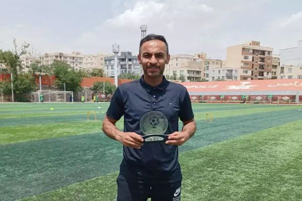 بهادر عبدی مربی برتر تهران شد