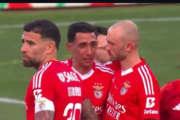  خداحافظی ستاره آرژانتینی بنفیکا با چشمانی گریان