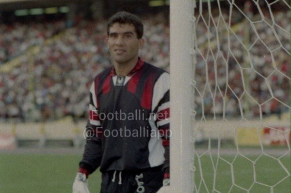  گزارش تصویری اختصاصی  قاب‌هایی کمیاب و نوستالژی از احمدرضا عابدزاده