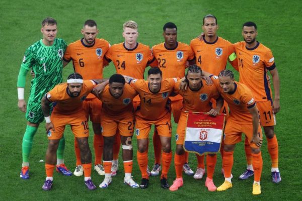 رونمایی از لیست تیم ملی هلند برای مقدماتی جام جهانی 2026