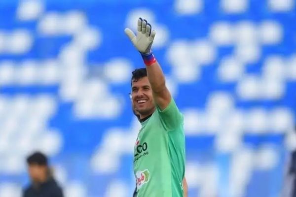 زنوزی درباره پورحمیدی، زیر قولش نزد