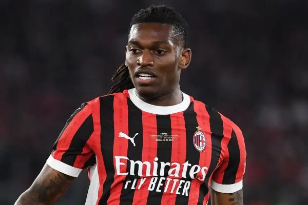  توصیه اسطوره آلمانی به بایرن مونیخ  این ستاره را بخرید