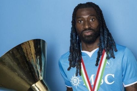  چلسی در تلاش برای جذب هافبک کامرونی ناپولی