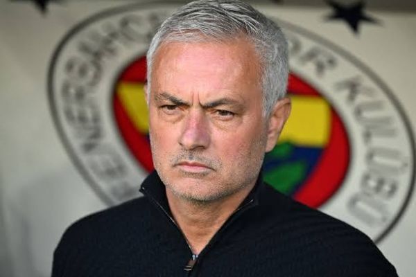 جنجال سازی دوباره آقای خاص پس از شکست آخر فنرباغچه