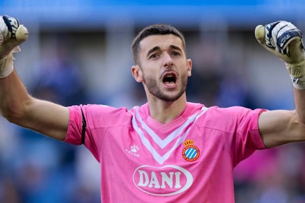 واکنش بهترین بازیکن فصل اسپانیول به علاقه آرسنال و بارسلونا به او