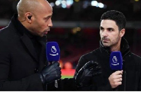  صدای اسطوره بلند شد؛ تیری آنری خواهان جذب مهاجم نوک در آرسنال