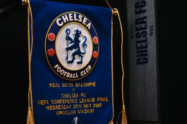  سی‌وپنجمین قهرمانی تاریخ برای آبی‌پوشان لندن