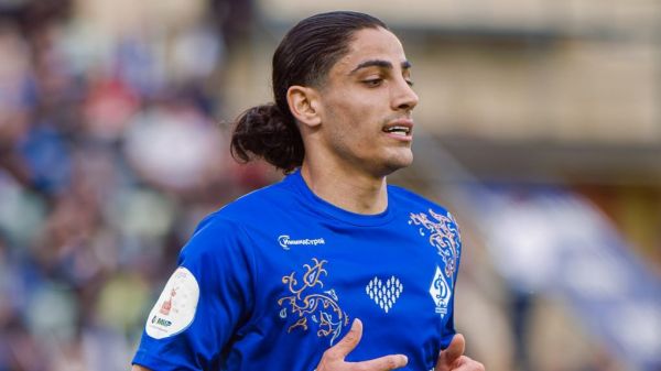  توافق نهایی حسین‌نژاد با استقلال؛ فقط پول سنگین رضایت‌نامه باقی مانده است