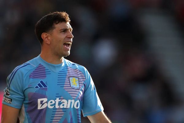 دروازهبان تیم ملی آرژانتین به منچستریونایتد میپیوندد