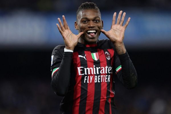  حفظ ستاره پرتغالی شرط امضای قرارداد آلگری با میلان