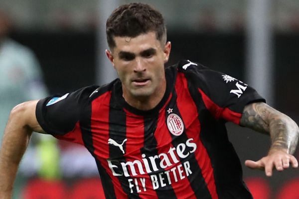 آینده مبهم ستاره آمریکایی میلان در میان علاقه تیمهای انگلیسی