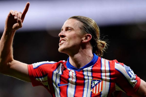  دیدار ستاره سابق چلسی و خواننده مشهور انگلیسی در مادرید