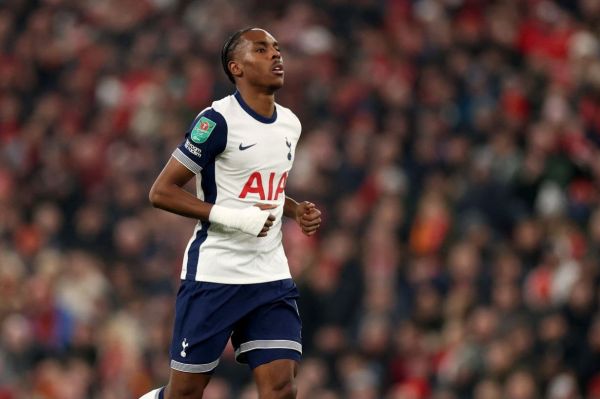  تاتنهام به دنبال ادامه همکاری با مهاجم بایرن‌مونیخ