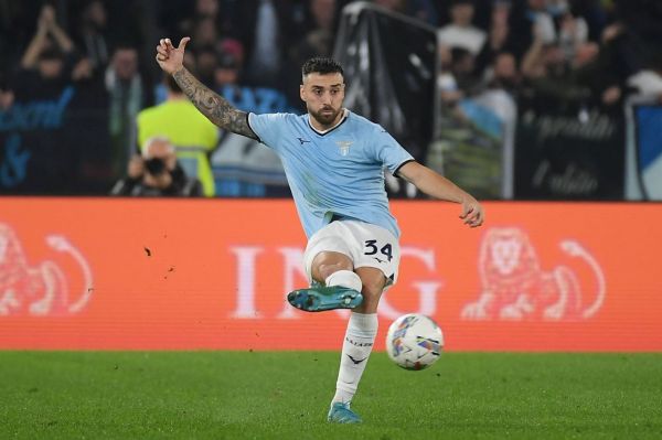  مدافع سابق رئال مادرید، گزینه میلان برای تقویت خط دفاع